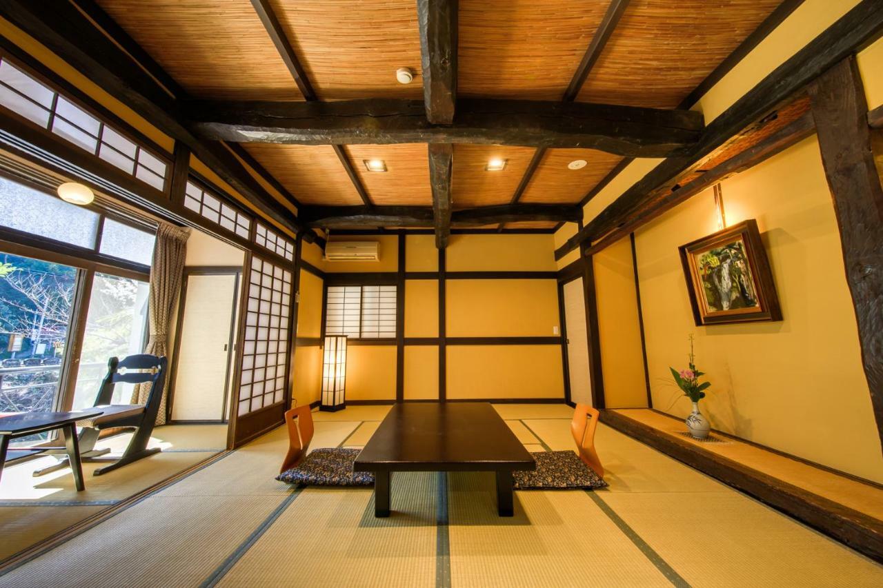 Shirakabeso Hotel Izu  Exterior photo